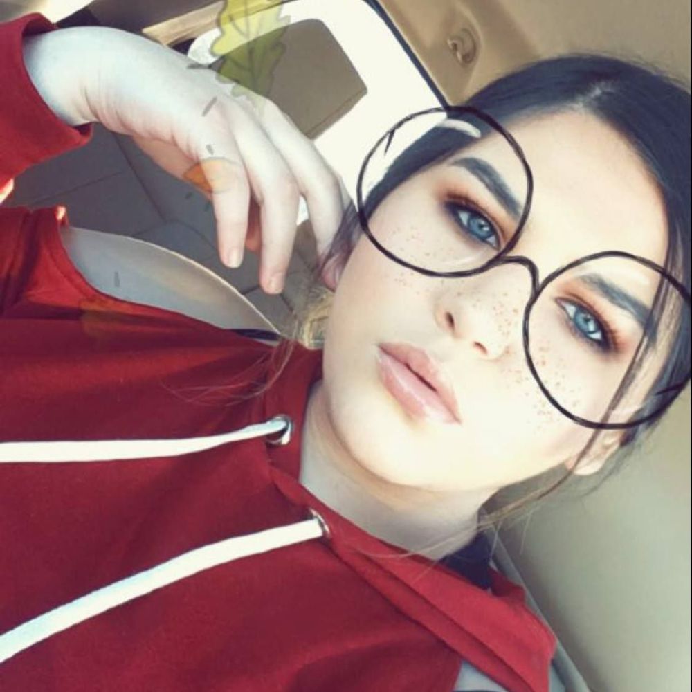 Meet your Posher, Shanaee